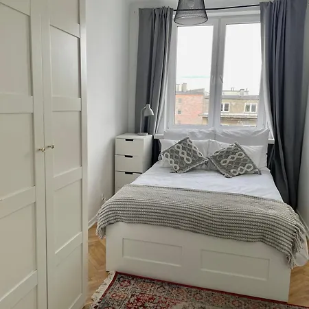 Muranow アパート ワルシャワ